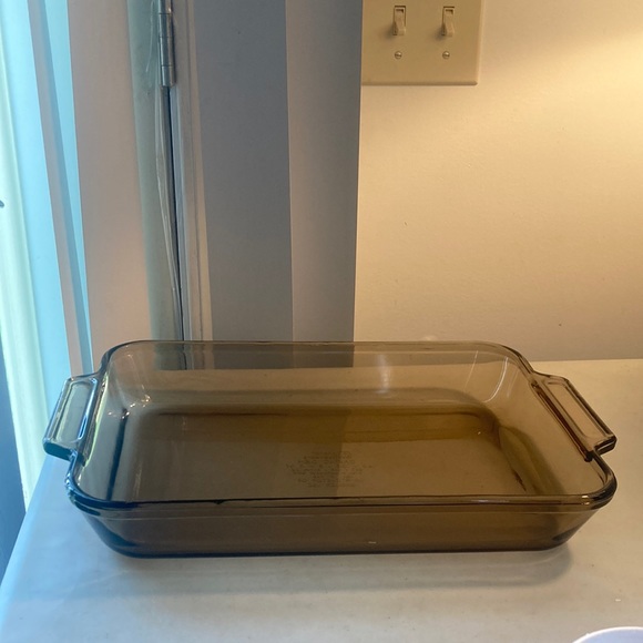 Anchor ovenware Baking Dish 3 QT model 1040 with basket for easy transport - Picture 3 of 17